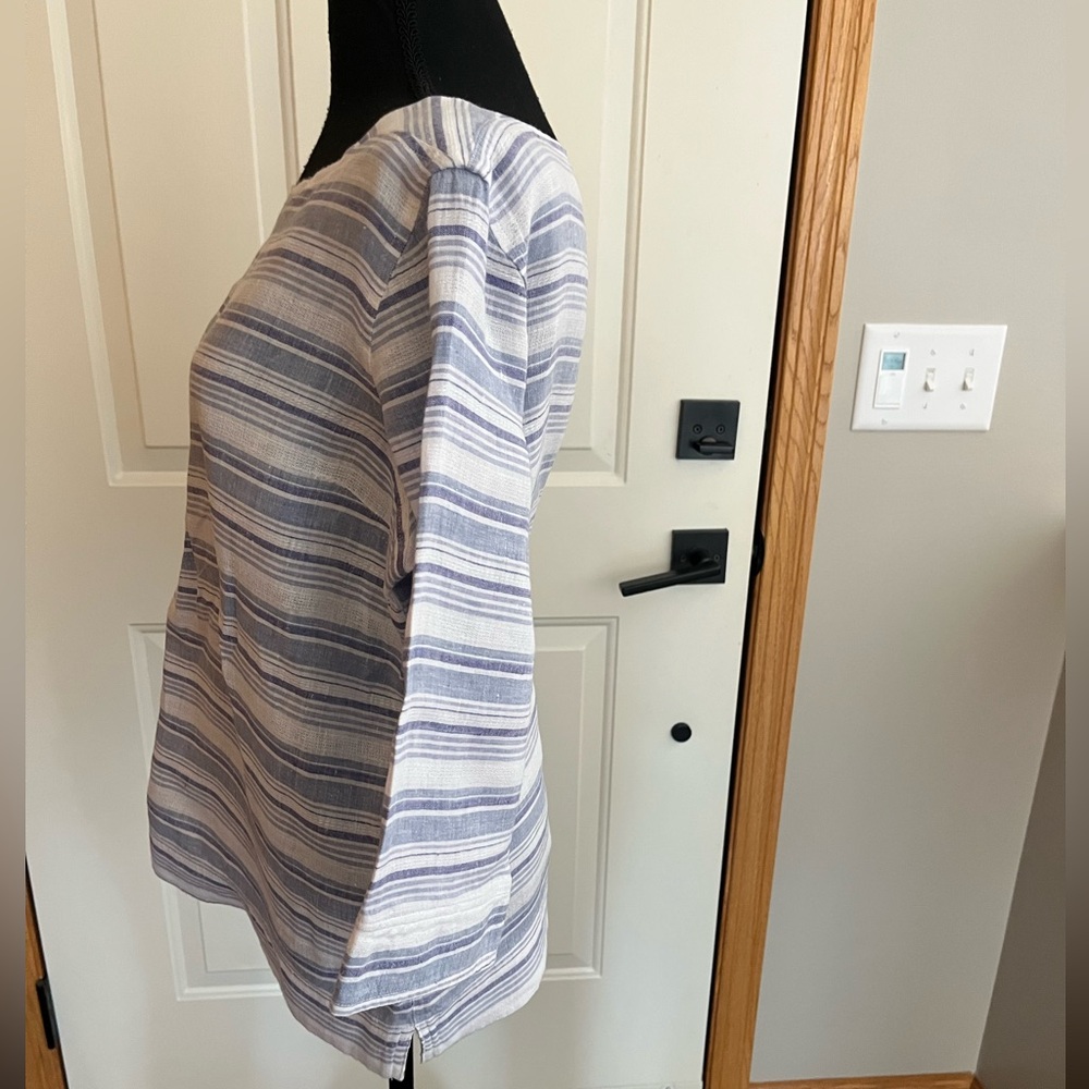 Women’s L.L. Bean 100% linen blue white stripe pullover boatneck tunic. Large P - Picture 4 of 14